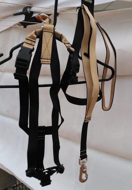 Titan_Easy_On_Off_No_Pull_Harness_Color_Combination
